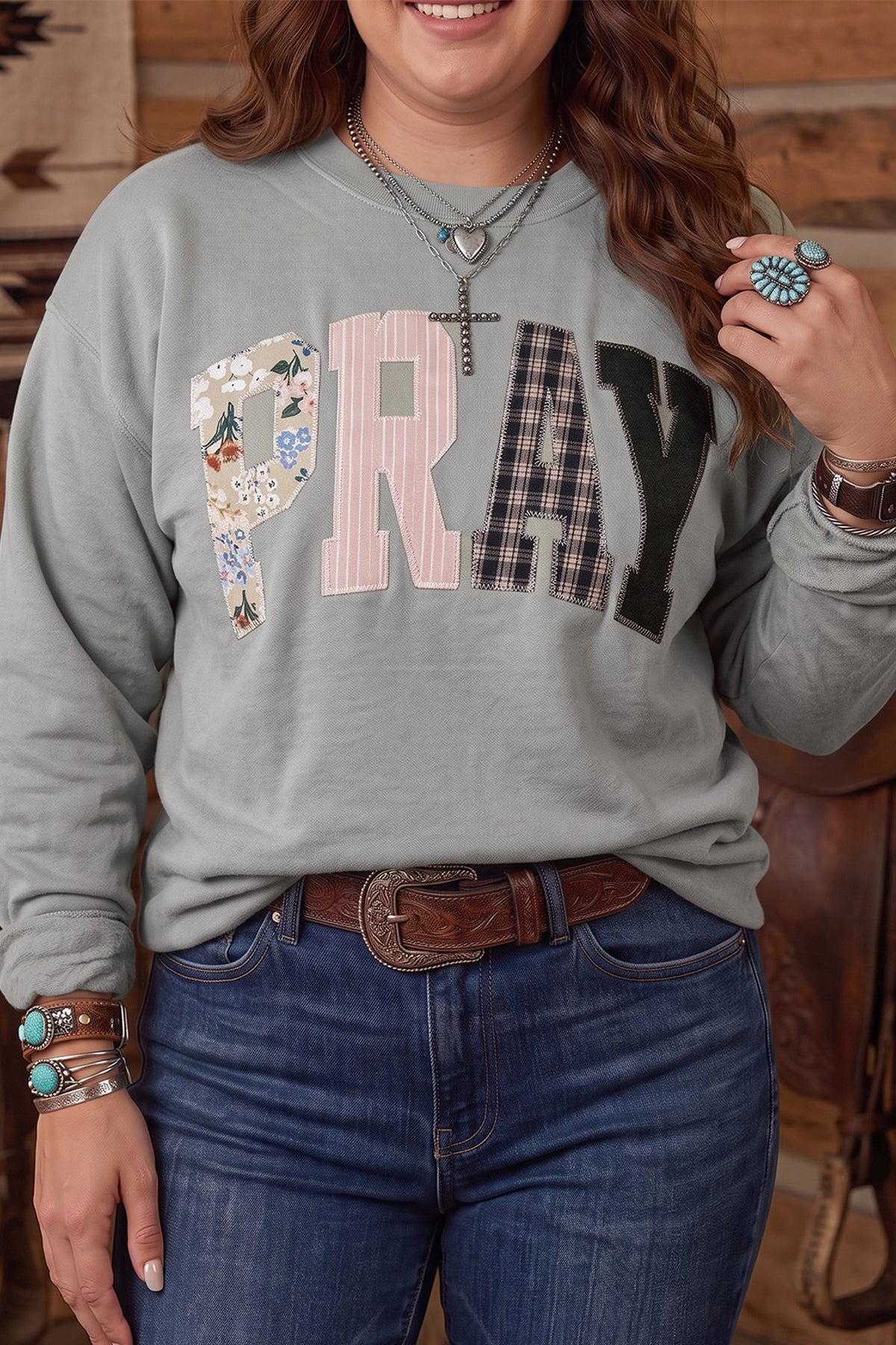 PRAY Letter Patchwork Round Neck Long Sleeve Plus Size Sweatshirt
