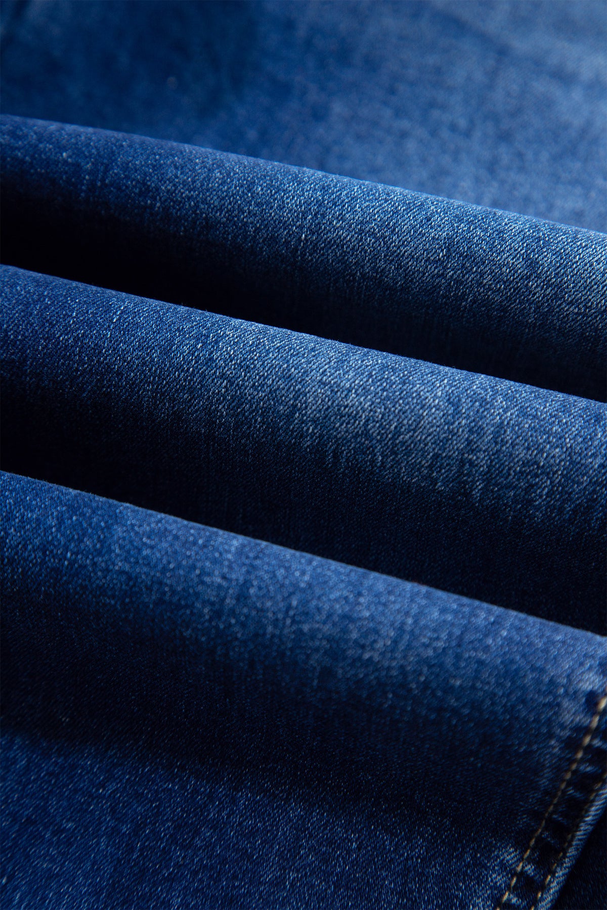 Raw Hem Loose Ankle-length Jeans