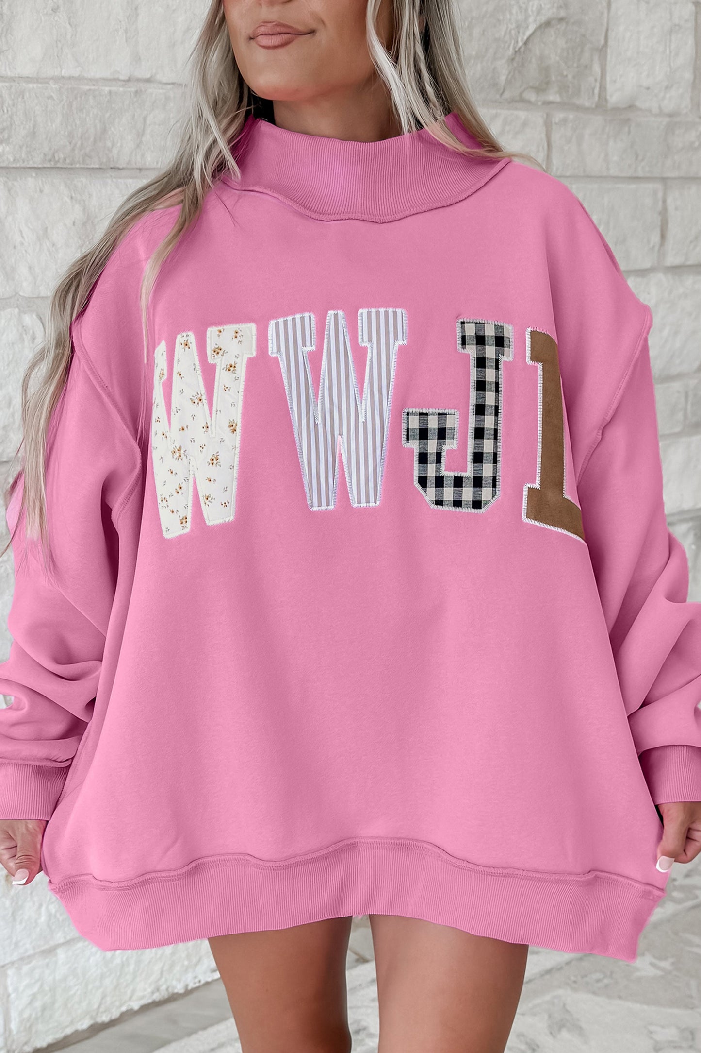 WWJD Mixed Pattern Embroidered Patch Graphic Mock Neck Sweatshirt
