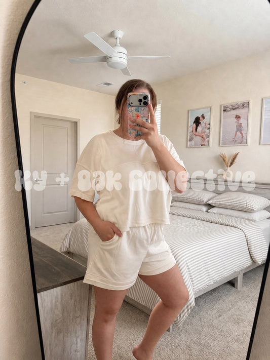 Cream Solid Raw Edge Lounge Set