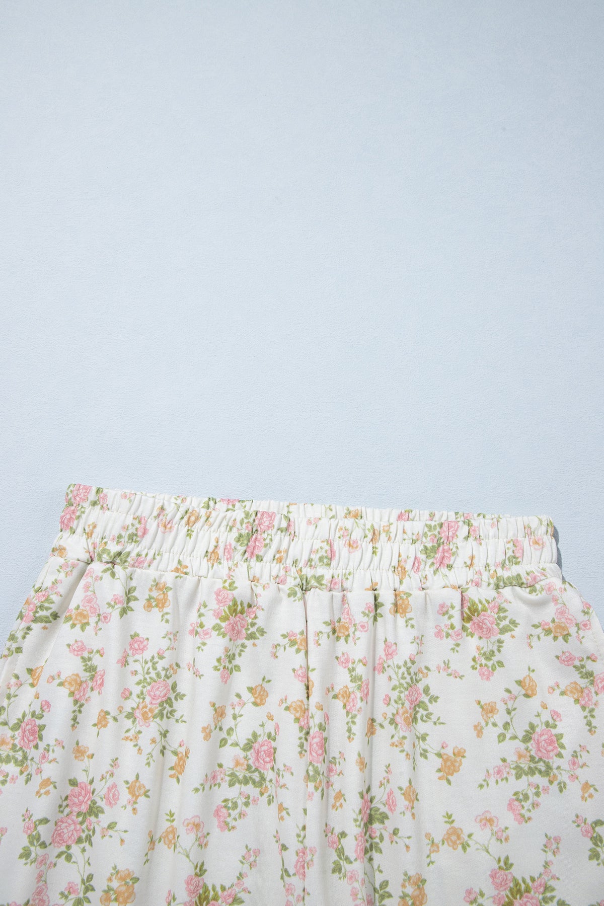 Beige Floral Print Long Sleeve Shift Top Pocketed Shorts Set