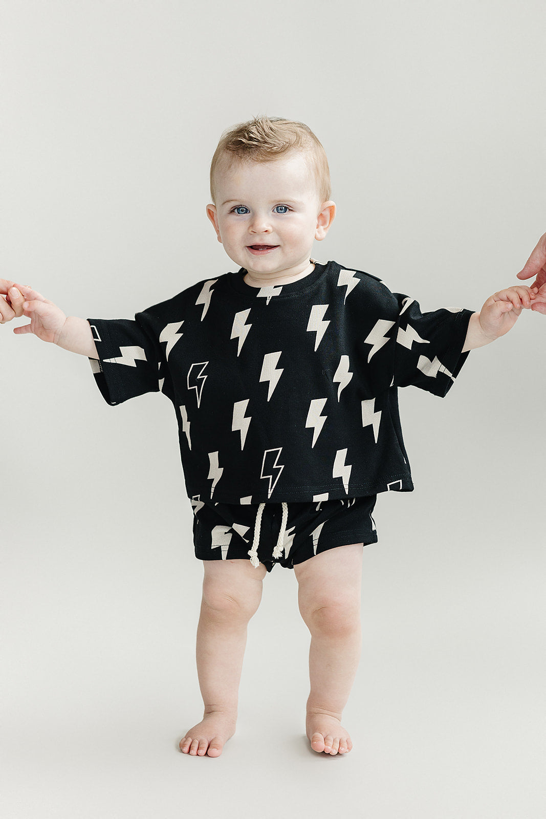Shorts Set | Black Bolts
