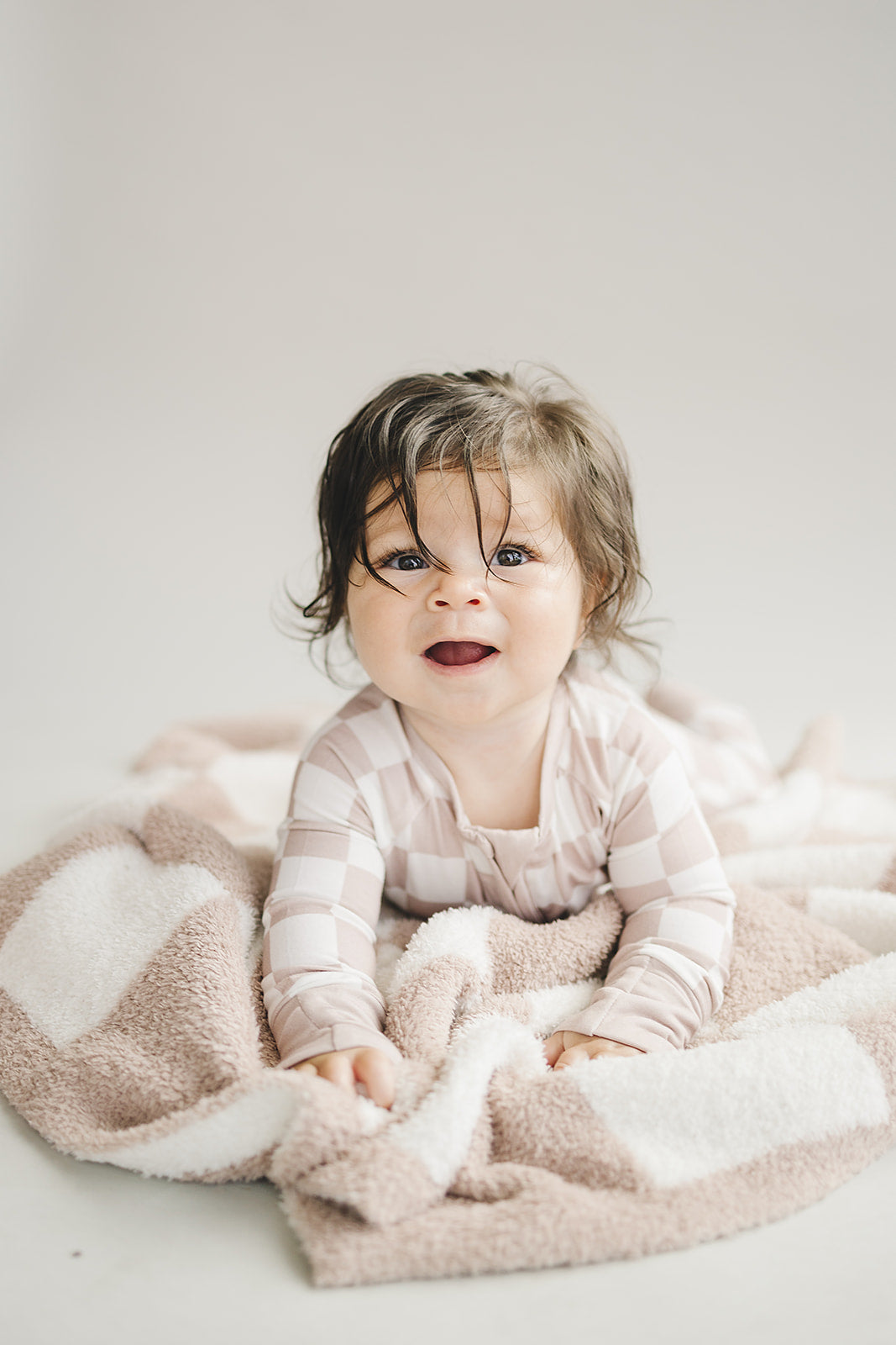 Checkered Plush Blanket | Latte