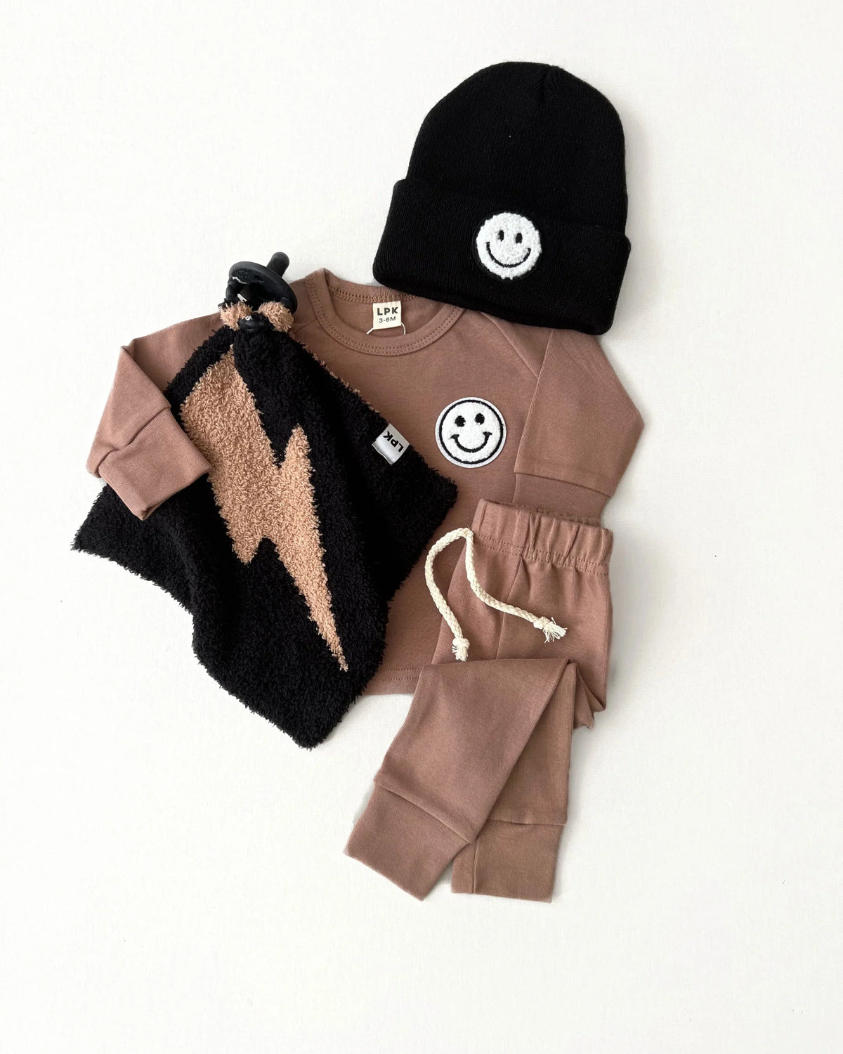 Lounge Set | Smiley Mocha