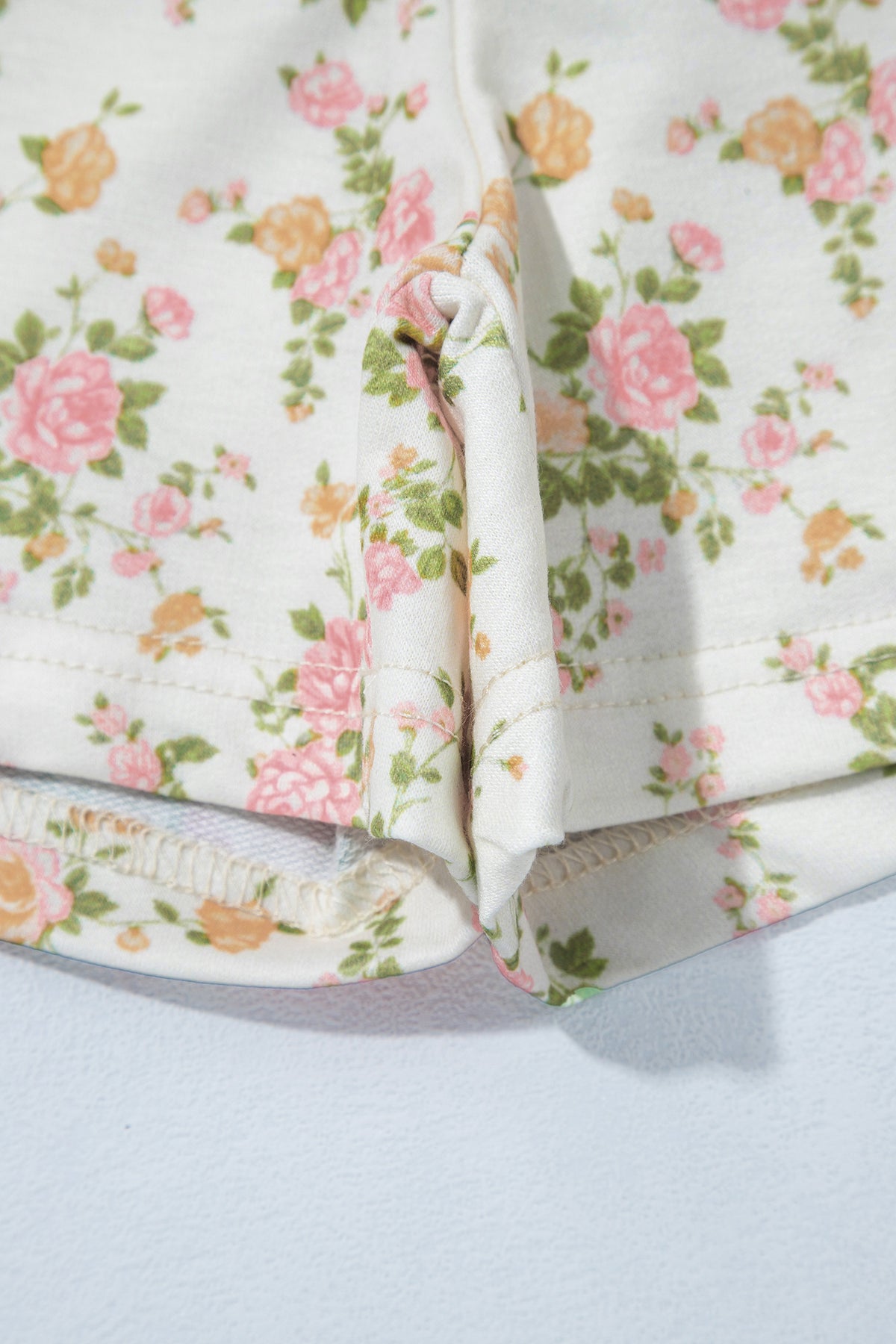 Beige Floral Print Long Sleeve Shift Top Pocketed Shorts Set