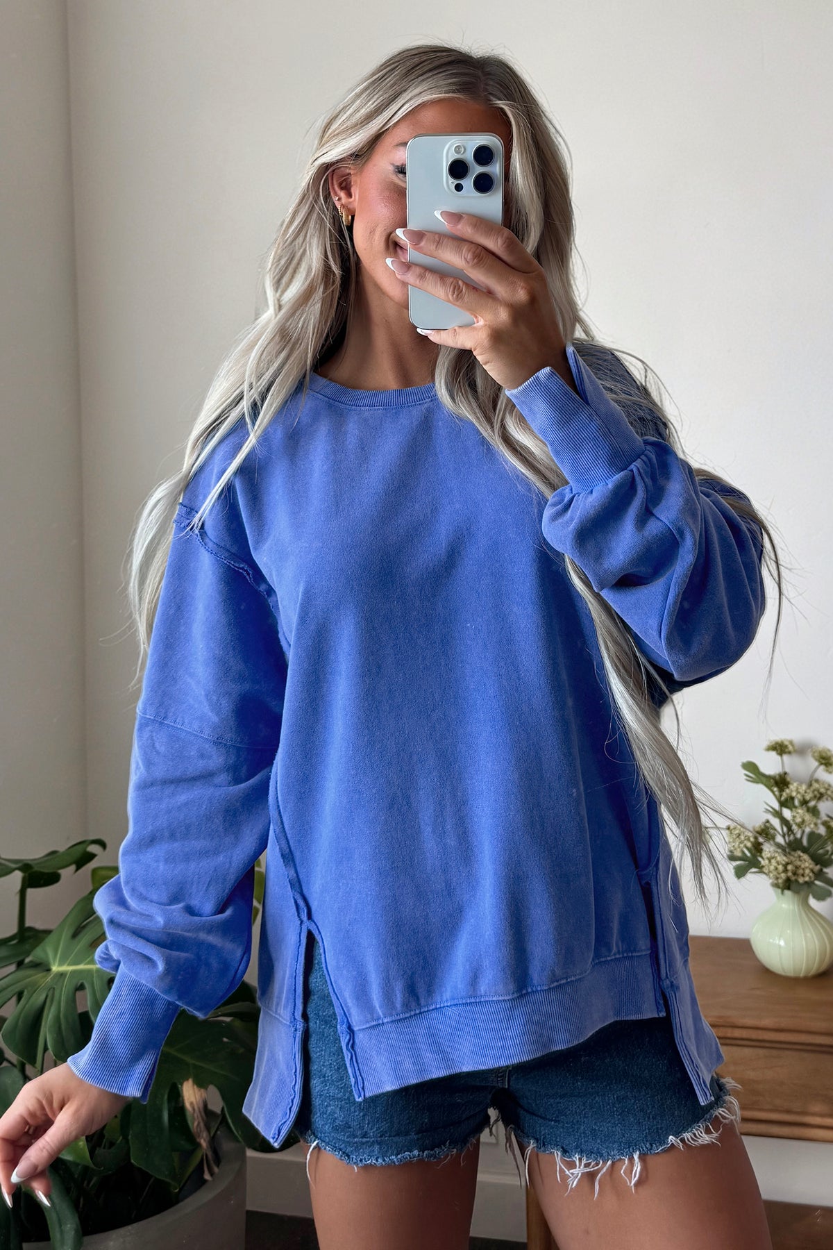 Mineral Wash Split Hem Loose Sweatshirt