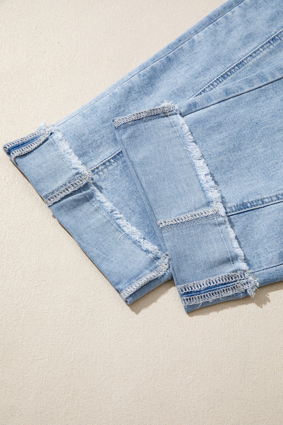 Raw Hem Loose Ankle-length Jeans