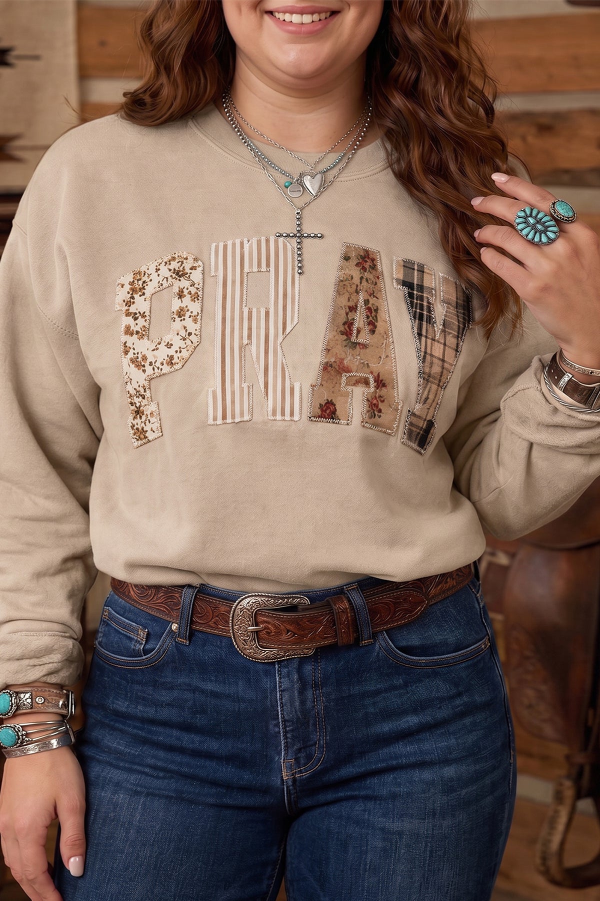 PRAY Letter Patchwork Round Neck Long Sleeve Plus Size Sweatshirt
