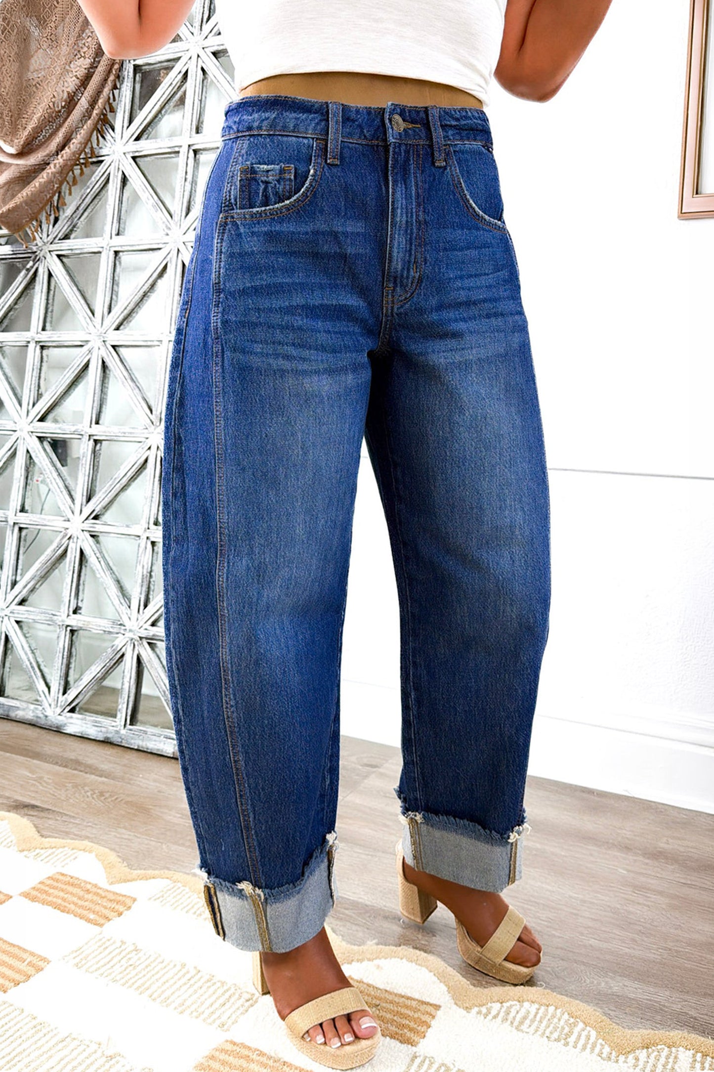 Raw Hem Loose Ankle-length Jeans