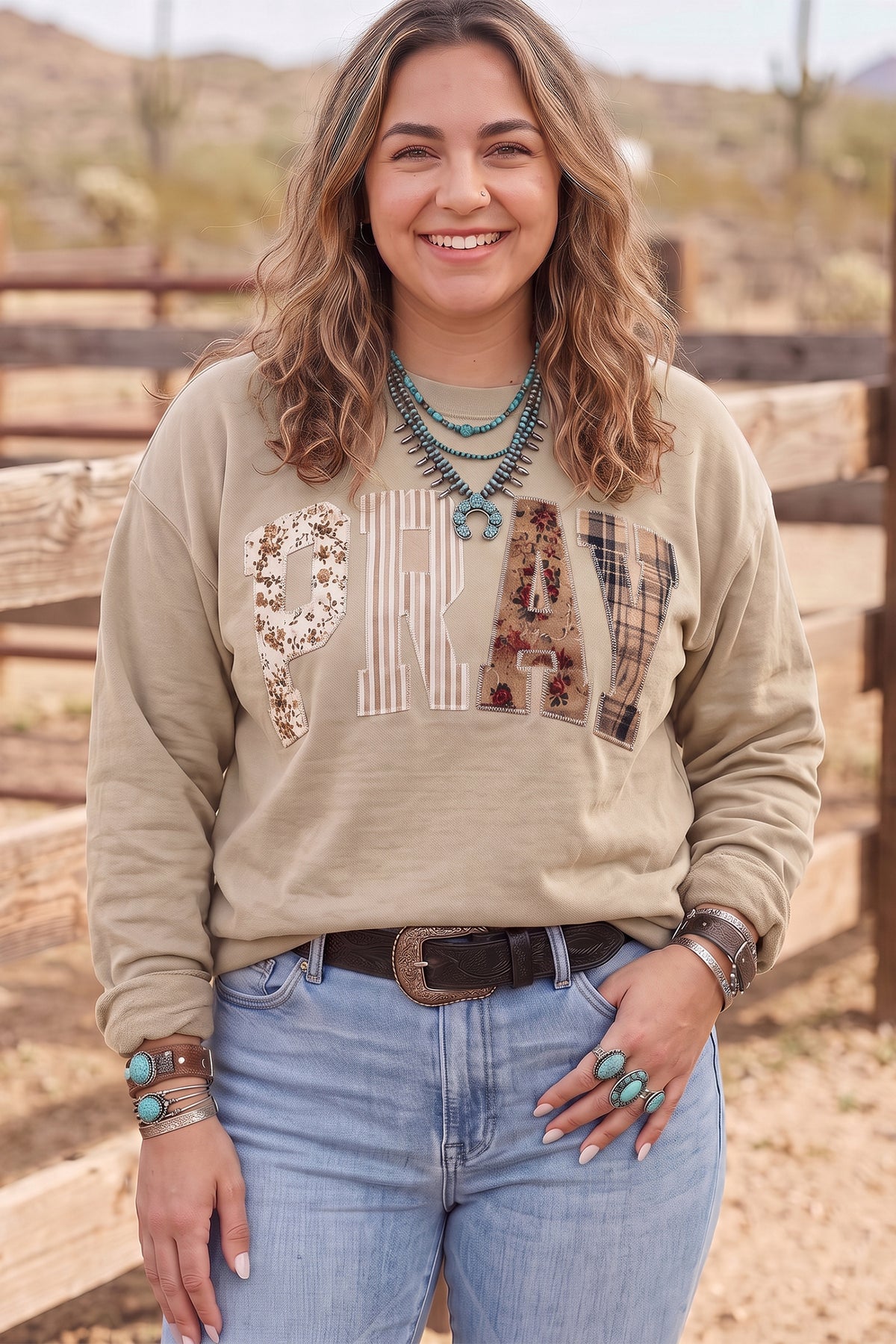 PRAY Letter Patchwork Round Neck Long Sleeve Plus Size Sweatshirt