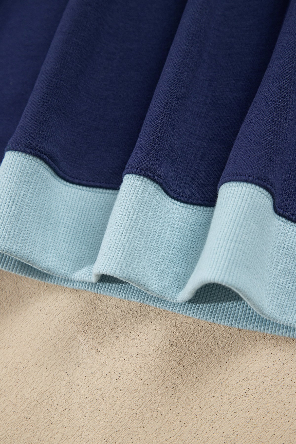 Colorblock Trim Crewneck Long Sleeve Pullover Sweatshirt