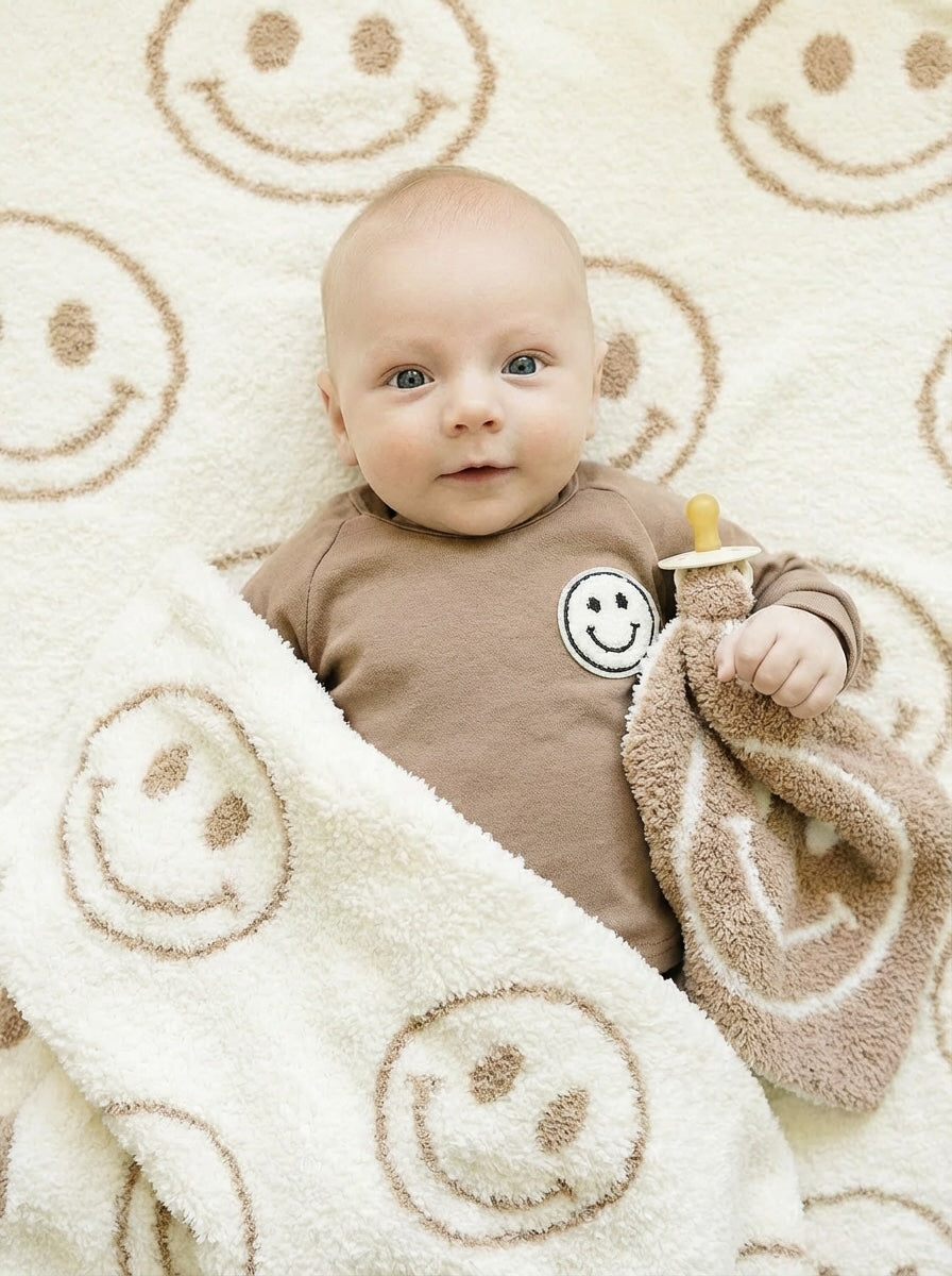 Smiley Plush Lovey | Latte
